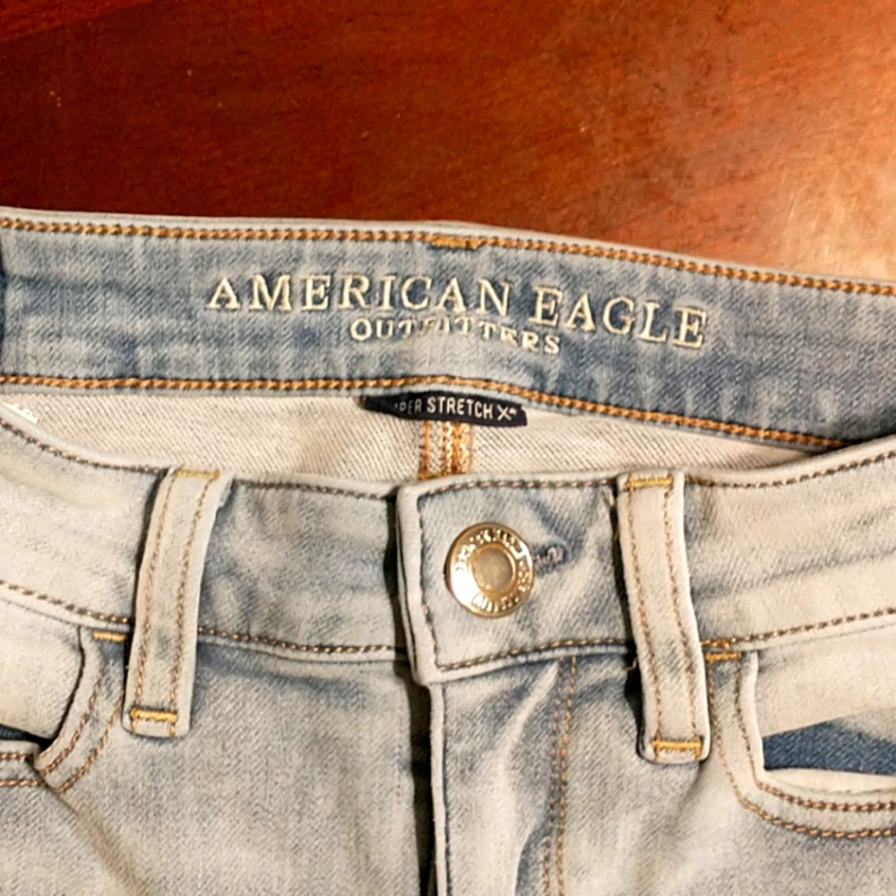 American Eagle High Rise Super Stretch Skinny Jean